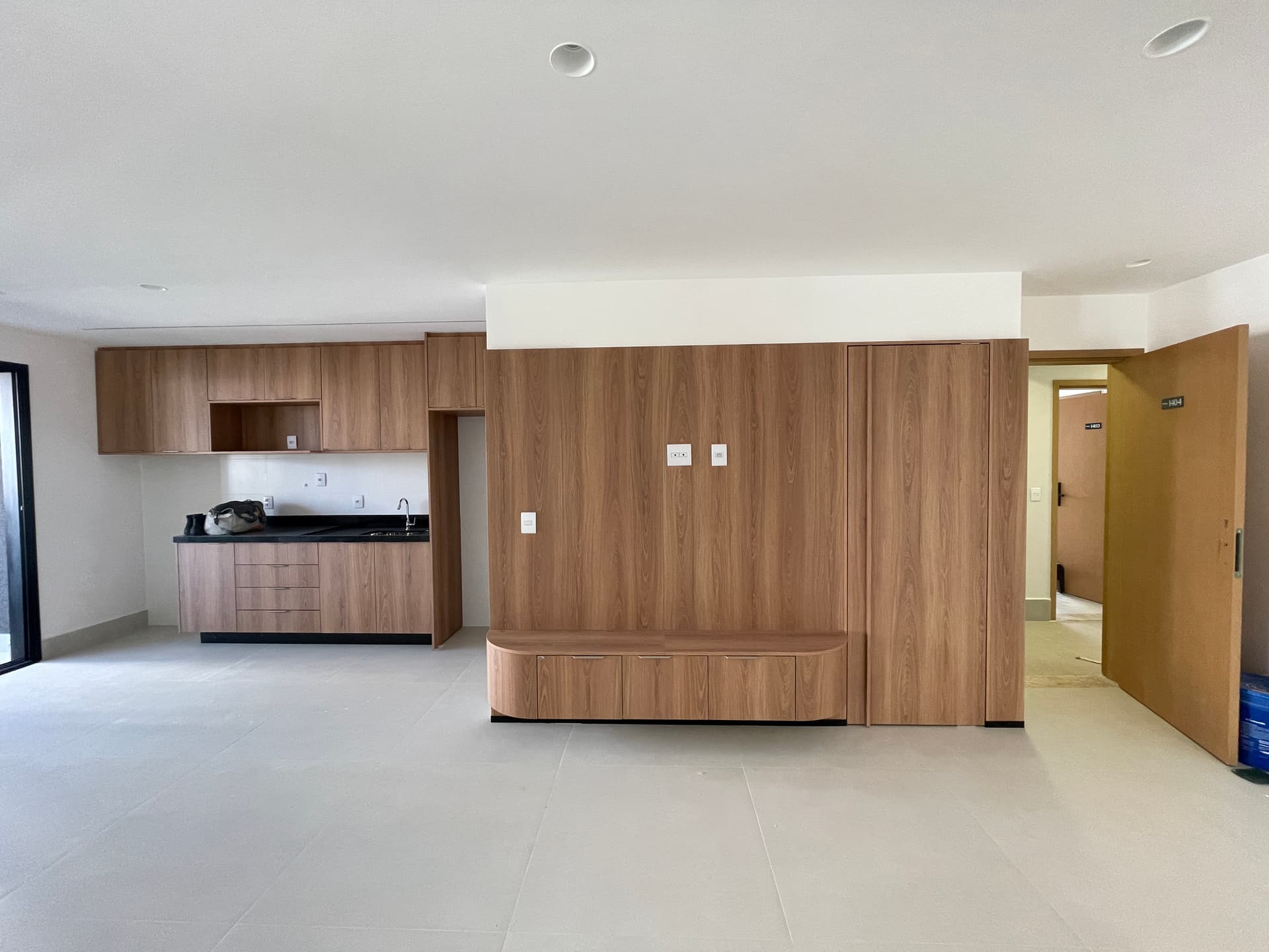 Apartamento 3 suítes no Setor Bueno