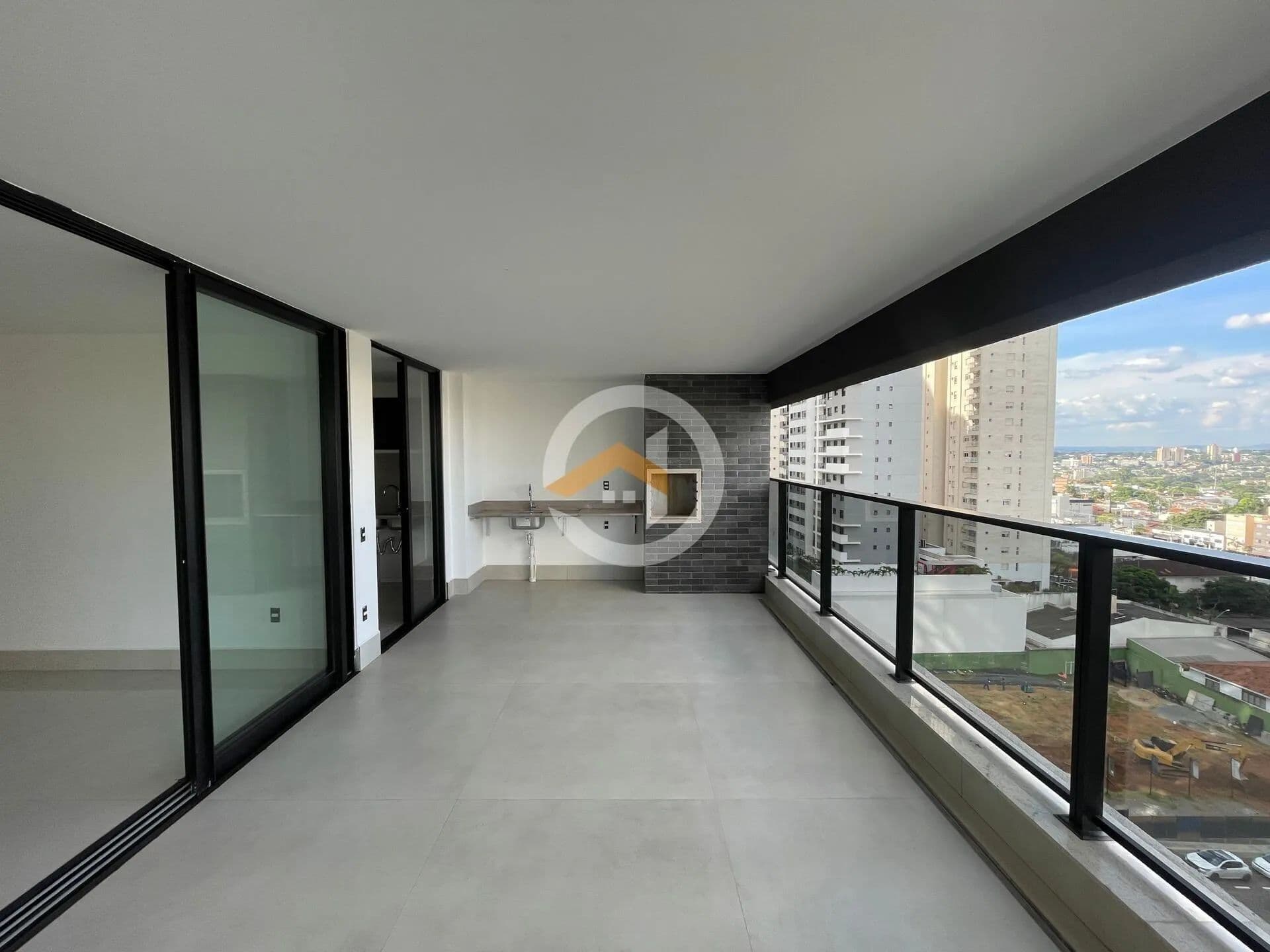 Apartamento de 4 Quartos no Setor Marista