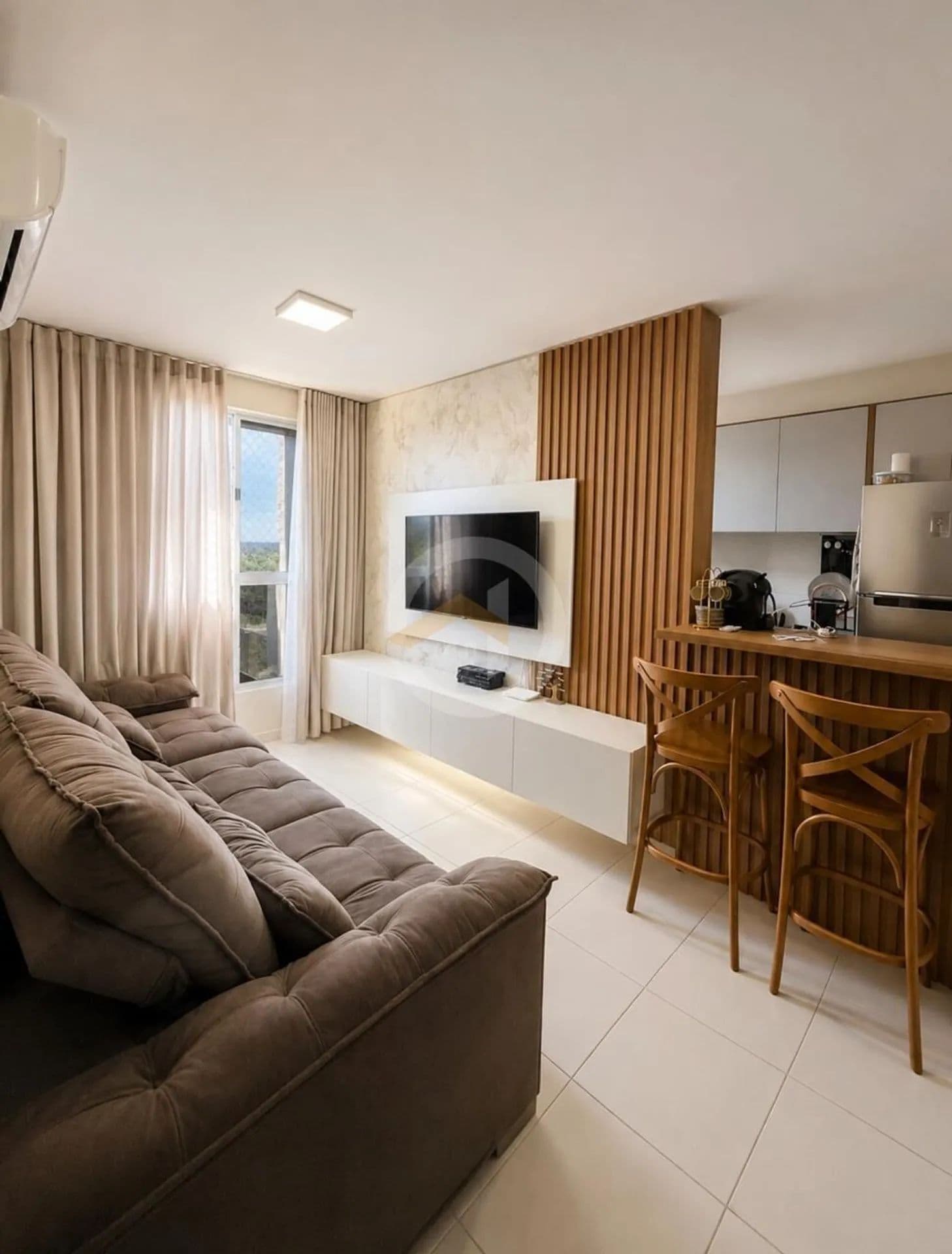 Apartamento 2 Quartos, sendo 1 suíte no Jardim Novo Mundo