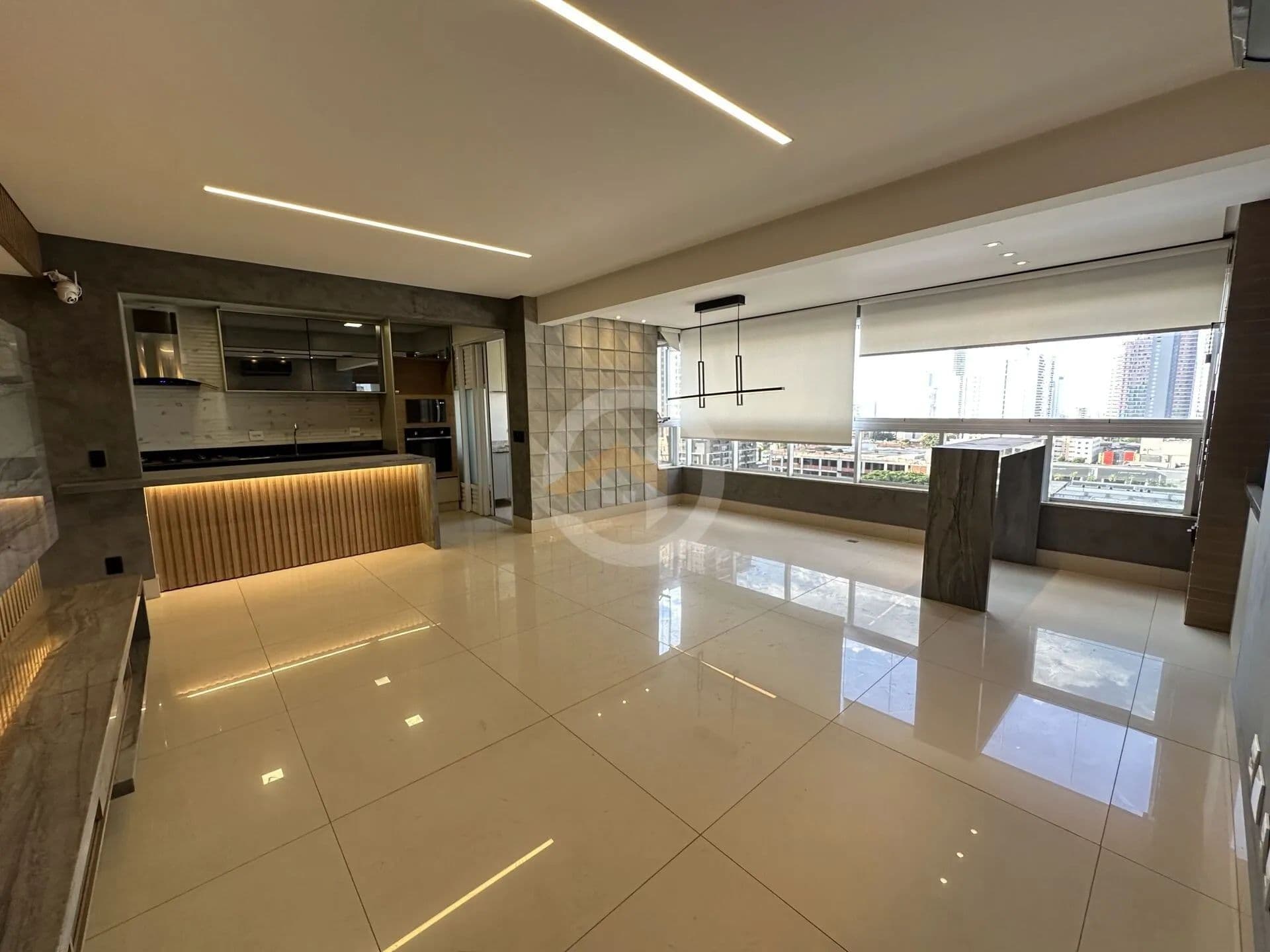 APARTAMENTO COM ARMÁRIOS NO SETOR BUENO