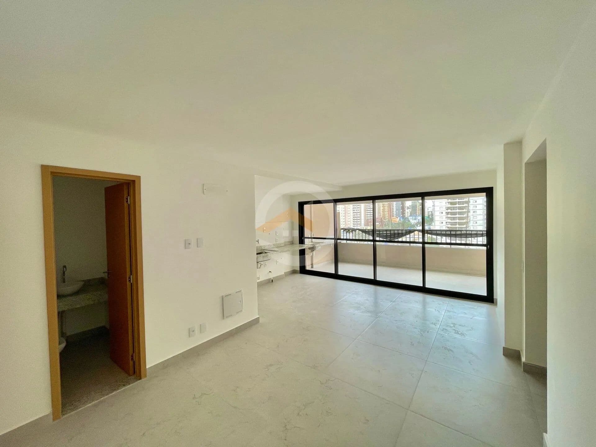 Apartamento 3 suítes no Setor Bueno