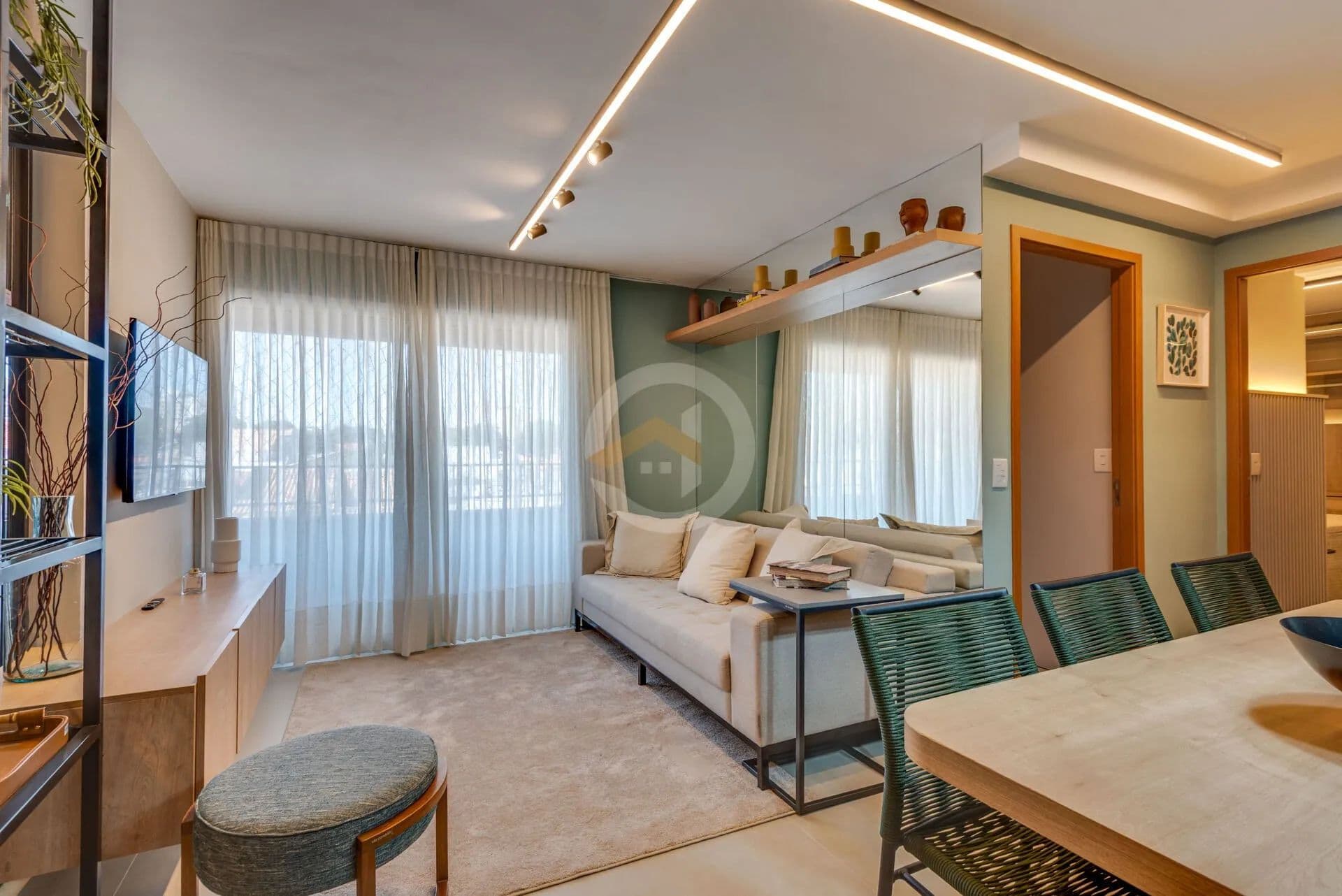 Apartamento Mobiliado A Venda, 2 Quartos, 64,50M², Jardim América, Goiânia-GO