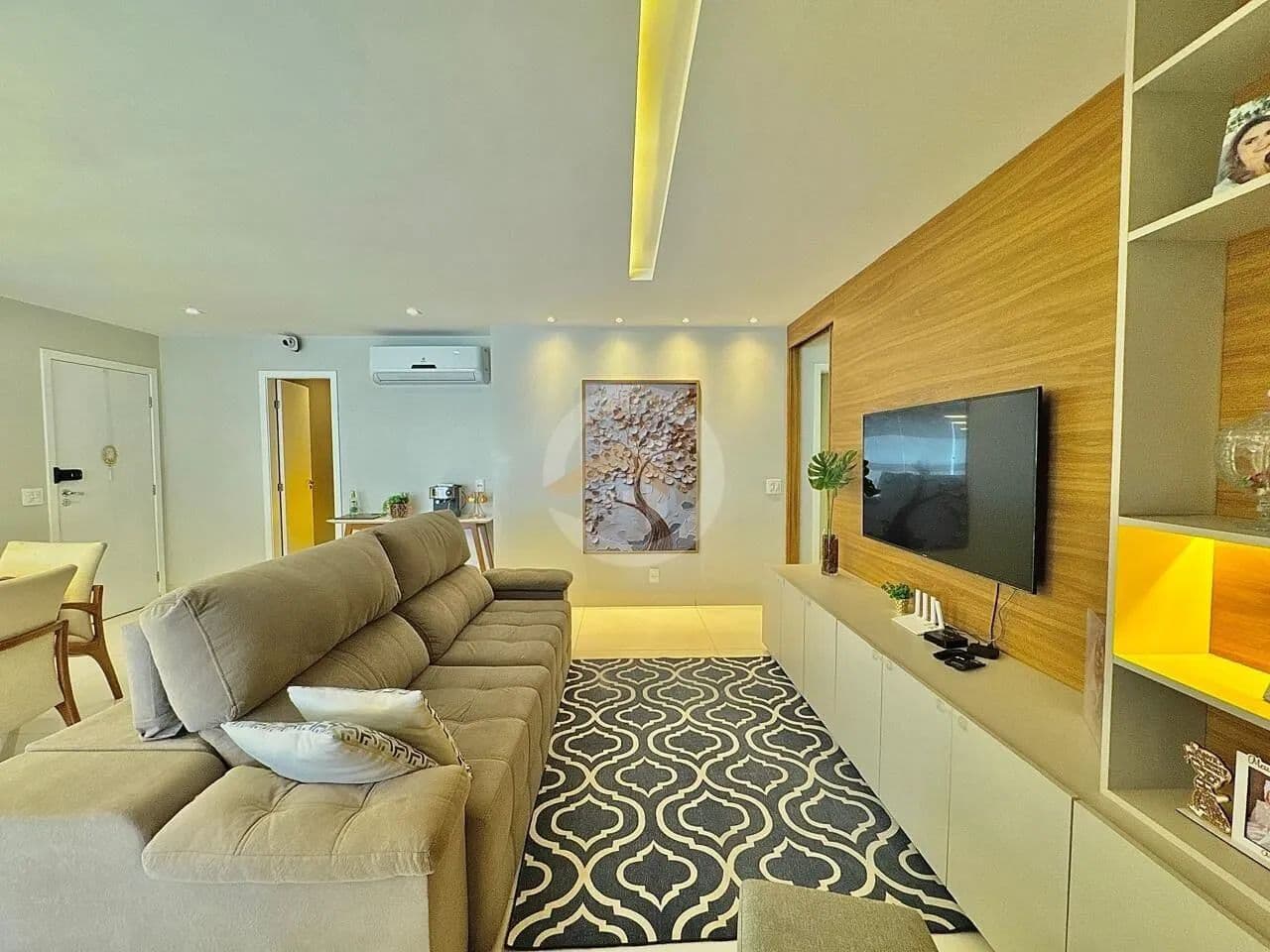 Apartamento a venda 118m², 3 Suítes, Jardim Goiás, Mobiliado