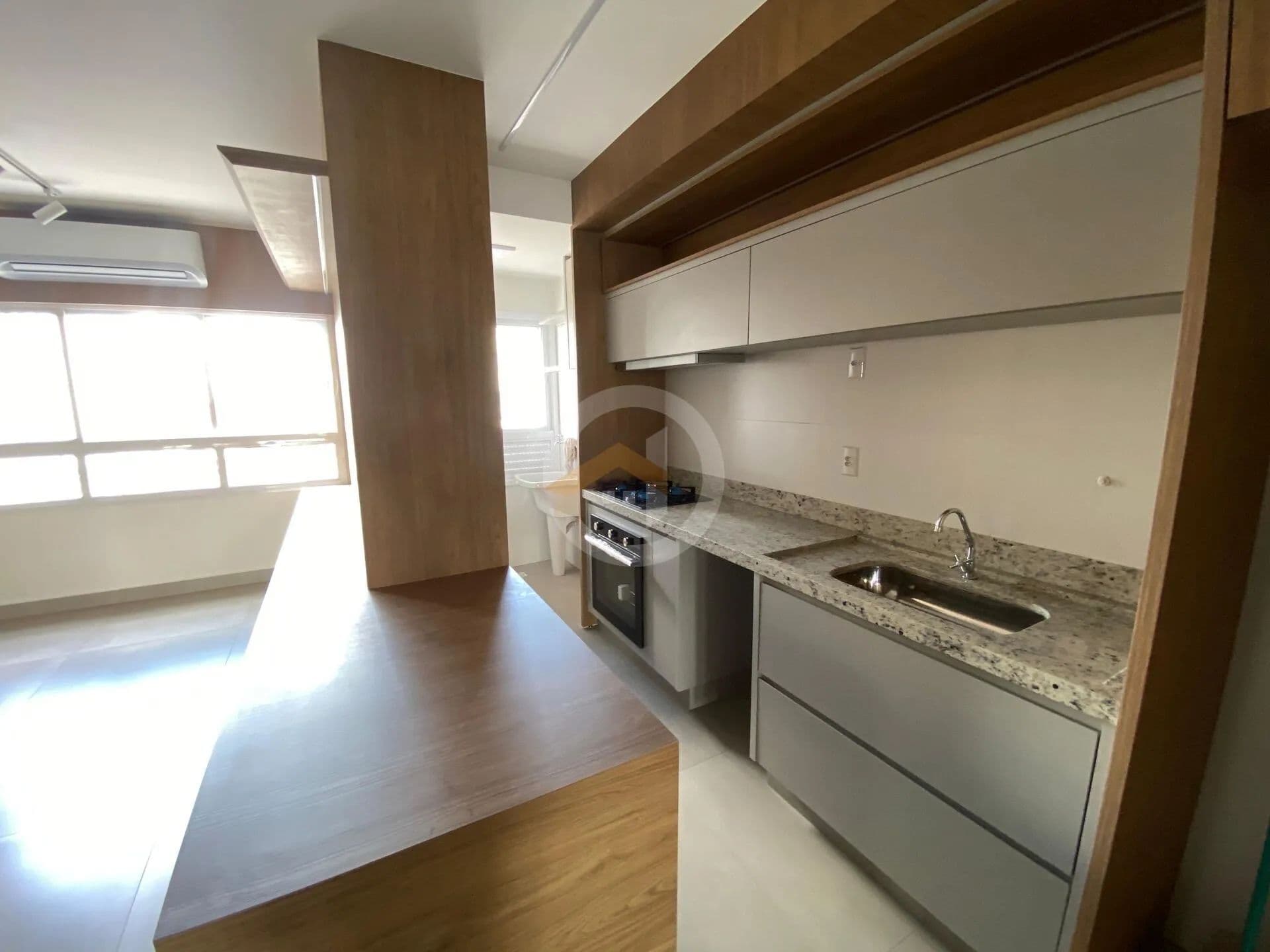 Apartamento com 3 suítes Mobiliado e Decorado ,Setor Central, Goiânia/GO