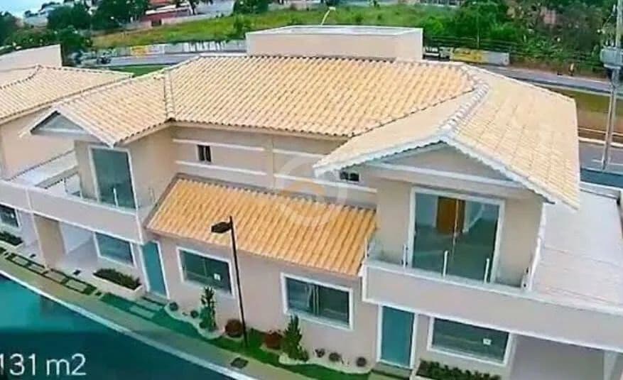 Casa em Condomínio fechado proximo do setor bueno