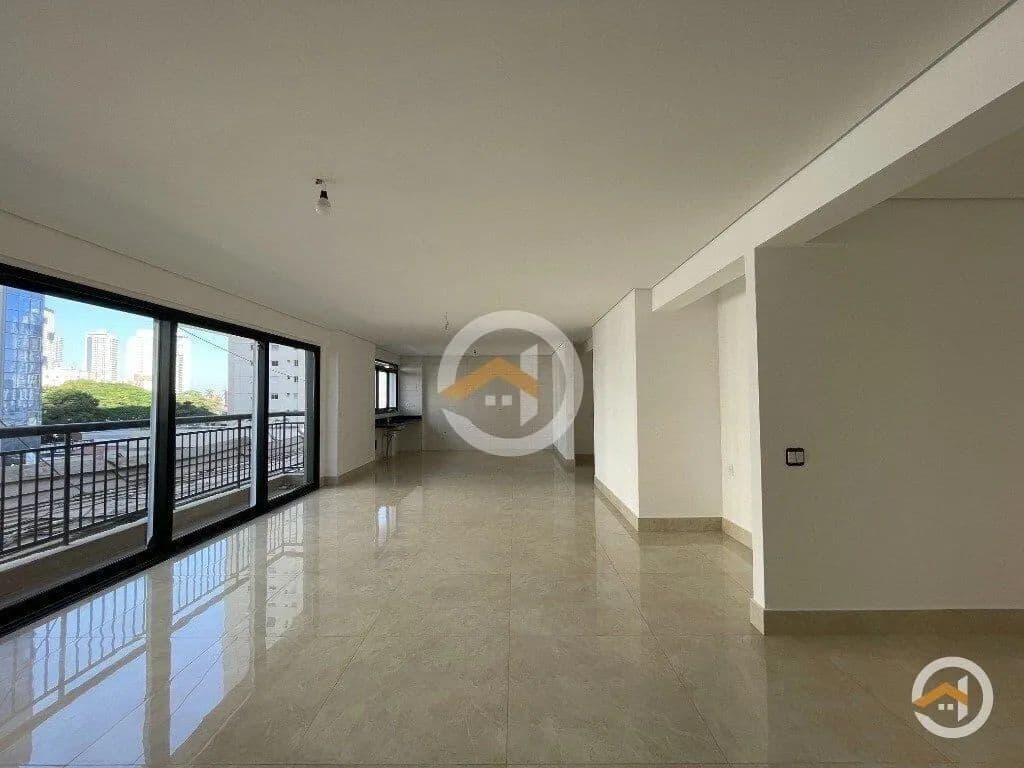 Apartamento de 4 Quartos no Setor Marista