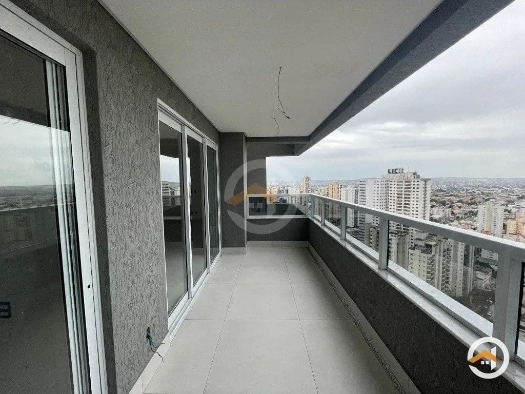 Apartamento com 3 suítes com 2 vagas de garagem no Setor Oeste