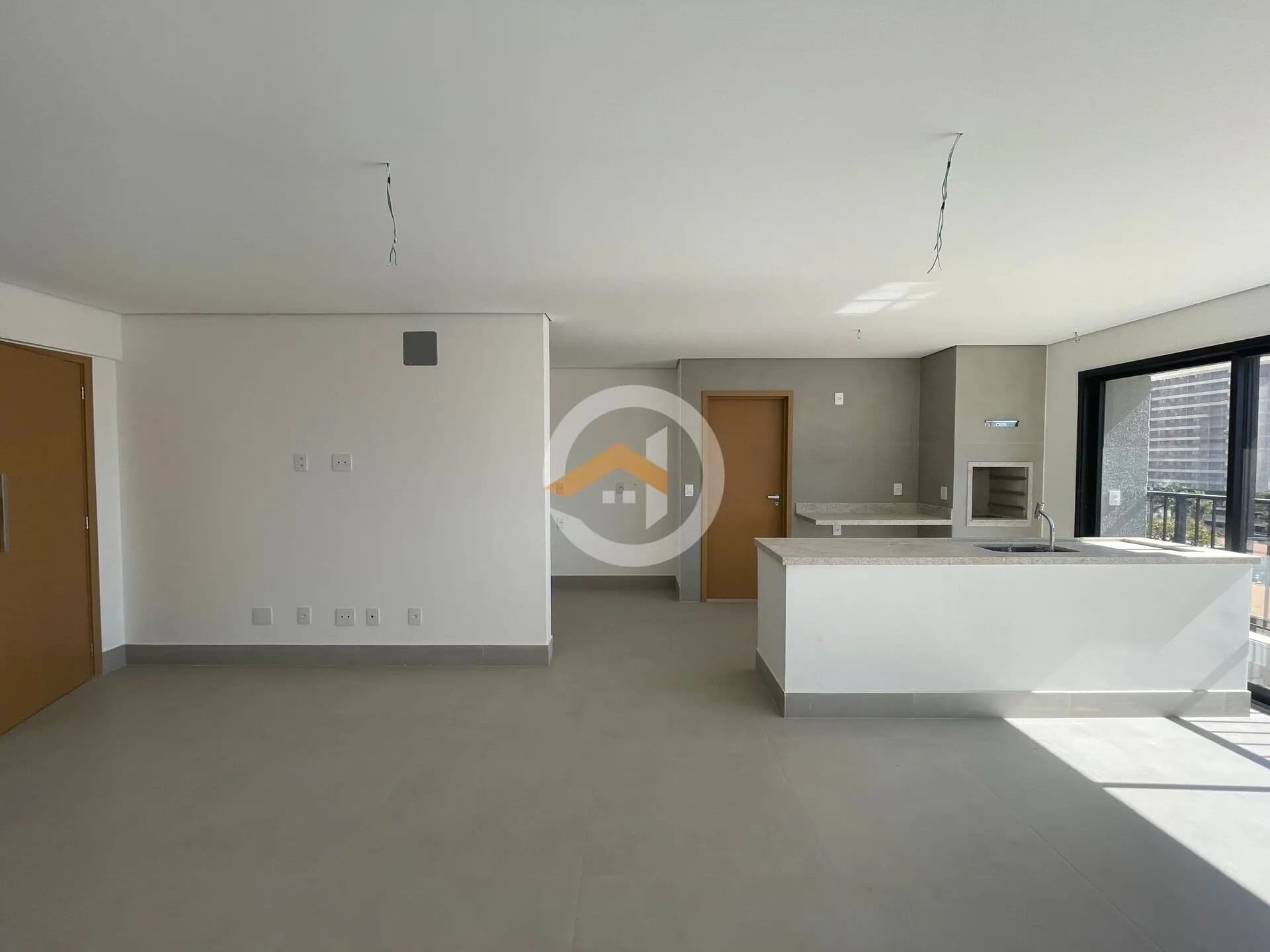 Apartamento com 3 suítes no Jardim America
