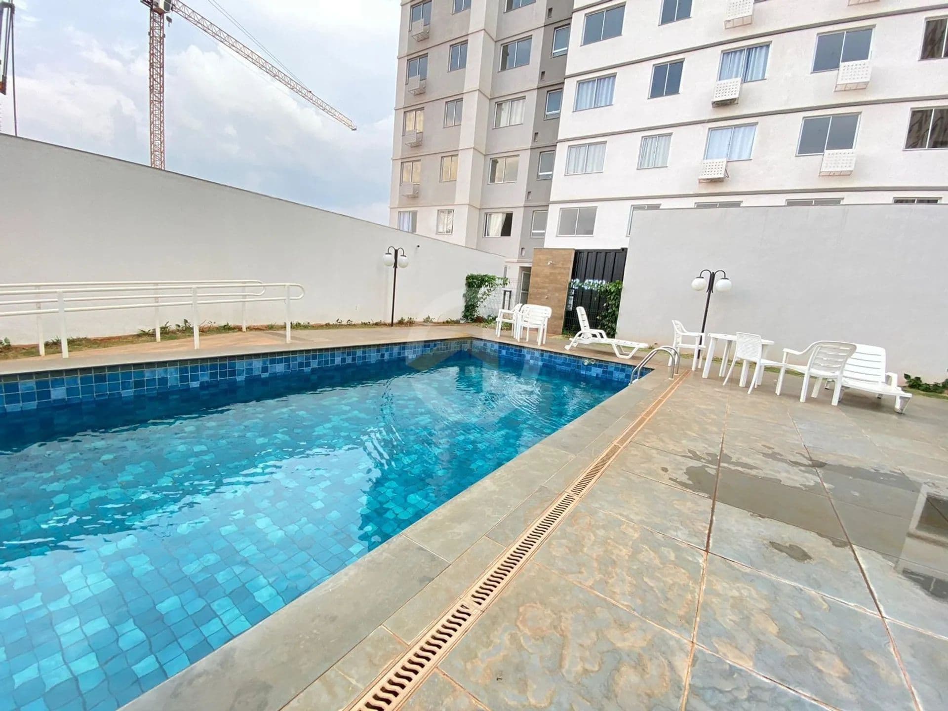 2 QUARTOS COM SUITE SETOR ELDORADO