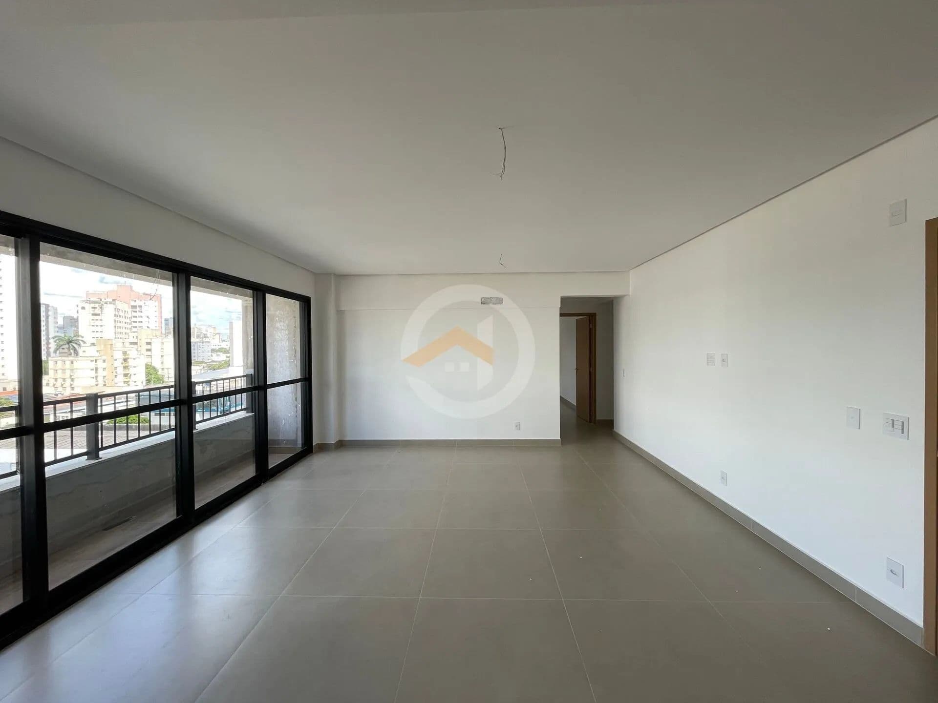 Apartamento 3 suítes no Setor Aeroporto