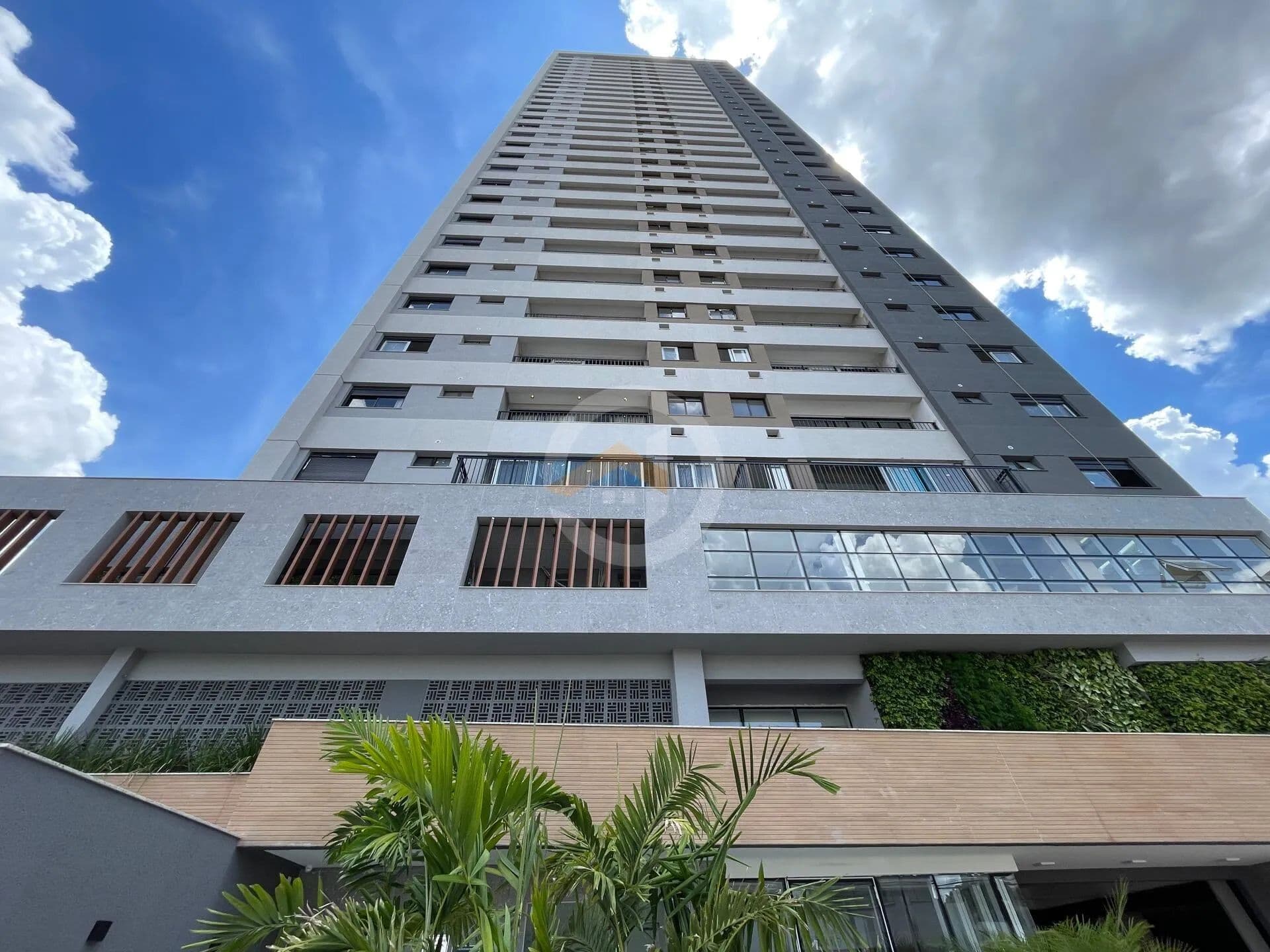 Apartamento 3 suítes no Setor Aeroporto