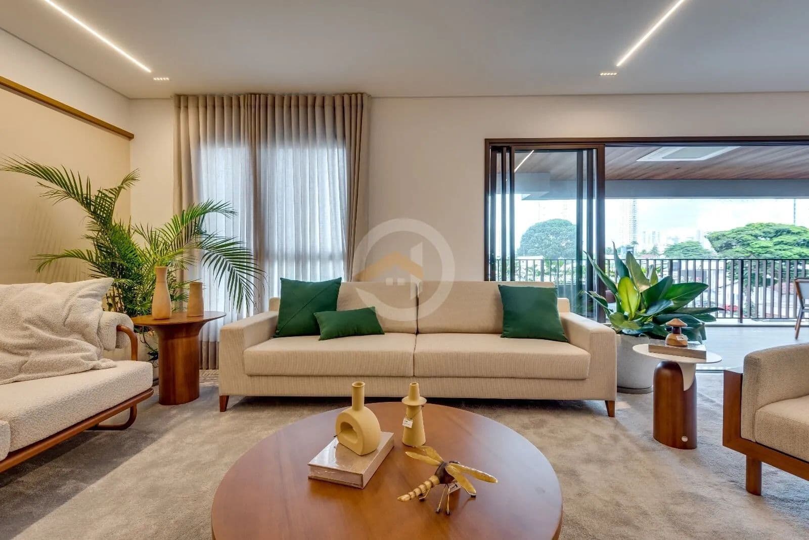 Apartamento 4 suítes 204m² Setor Marista