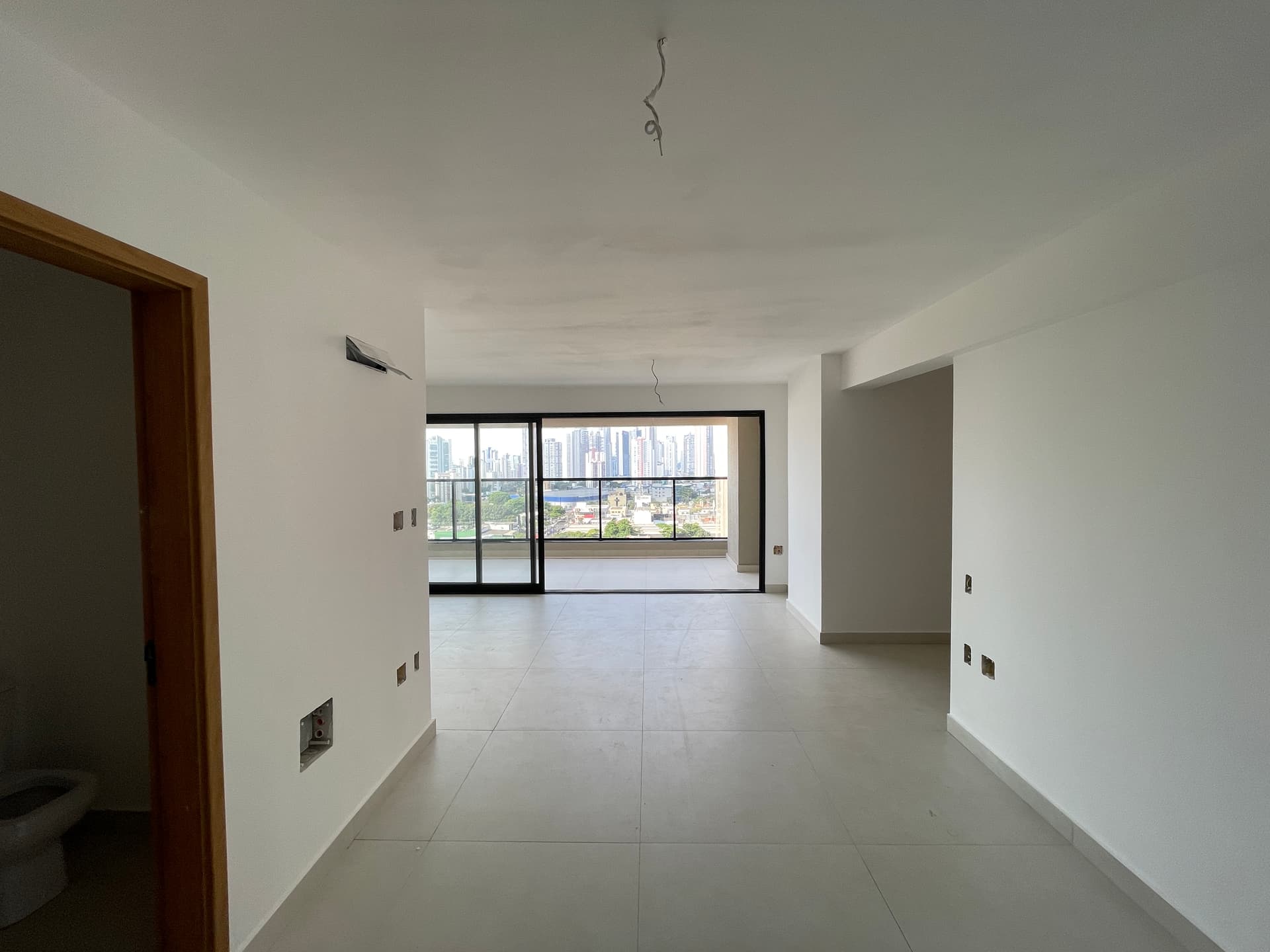 Apartamento 3 suítes no Setor Bueno