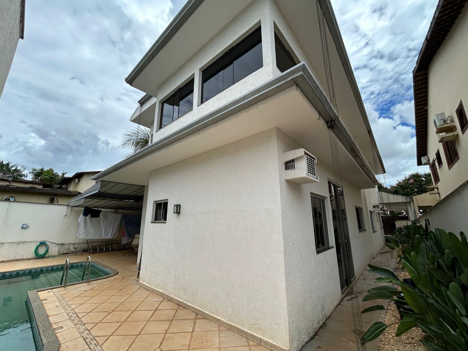 Casa de condominio fechado no Jardins Viena a Venda
