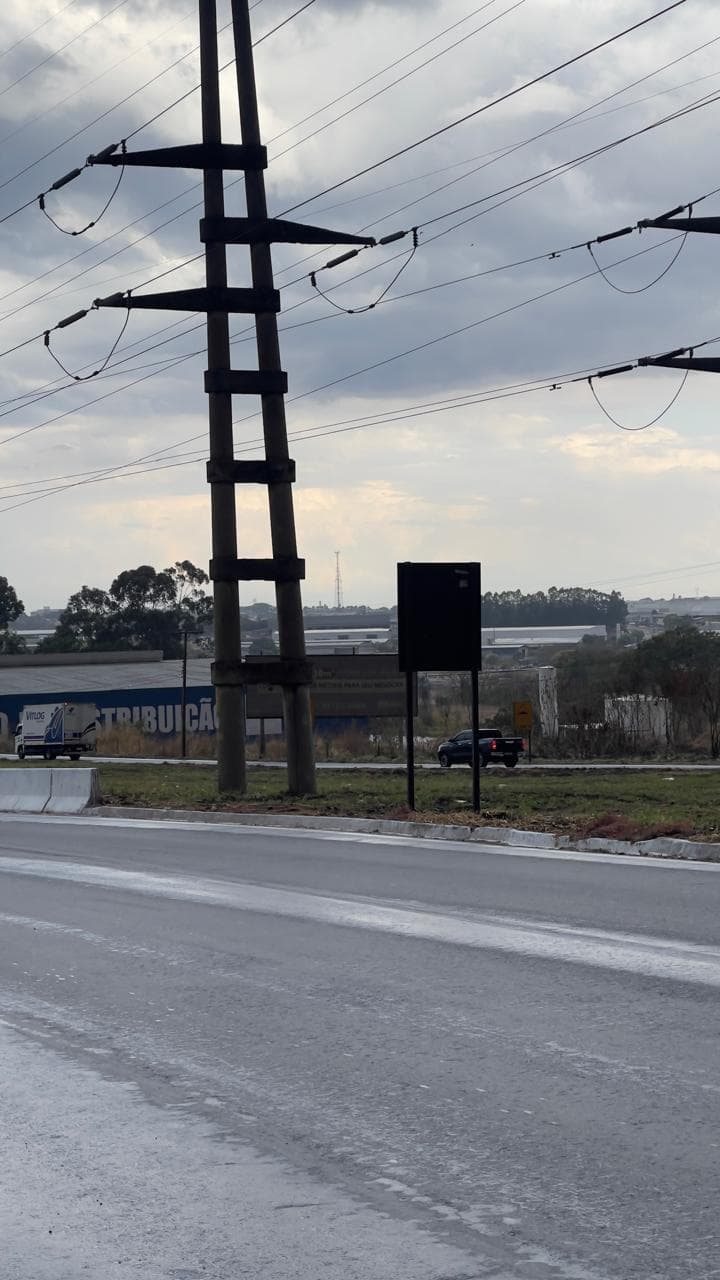 Lote comercial Anel viário na V 8