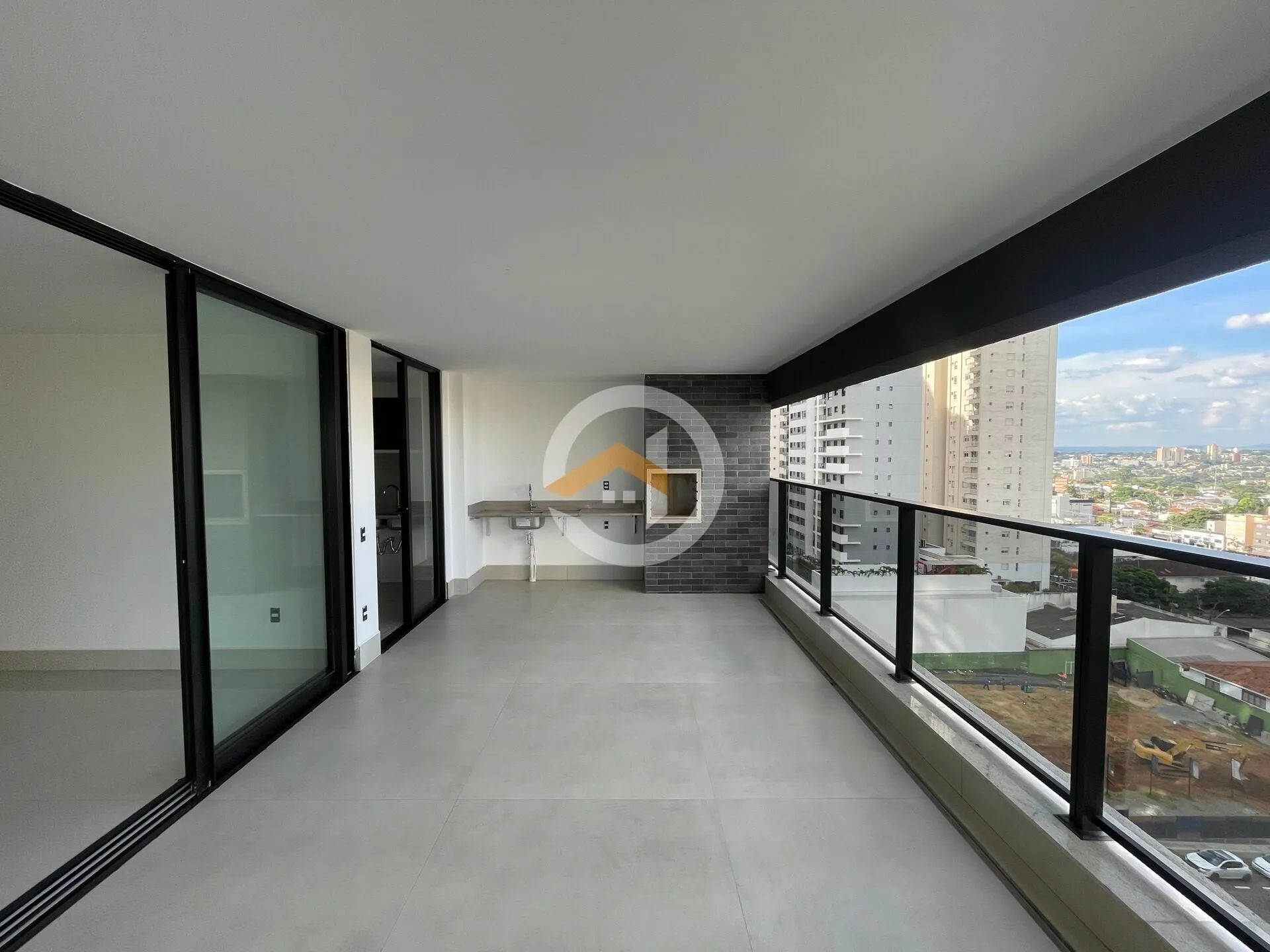 Apartamento de 4 Quartos no Setor Marista