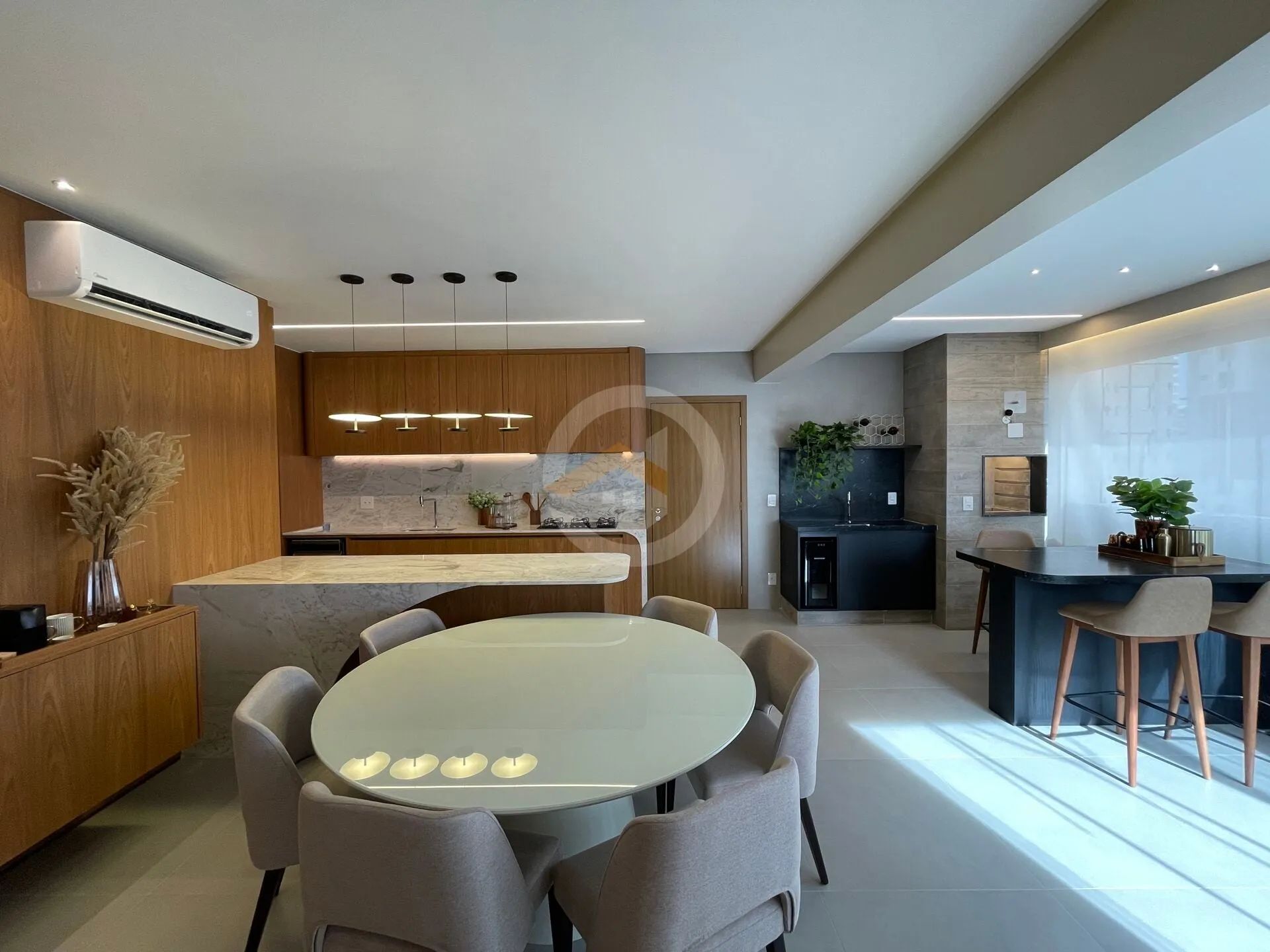 Apartamento mobiliado no Setor Bueno