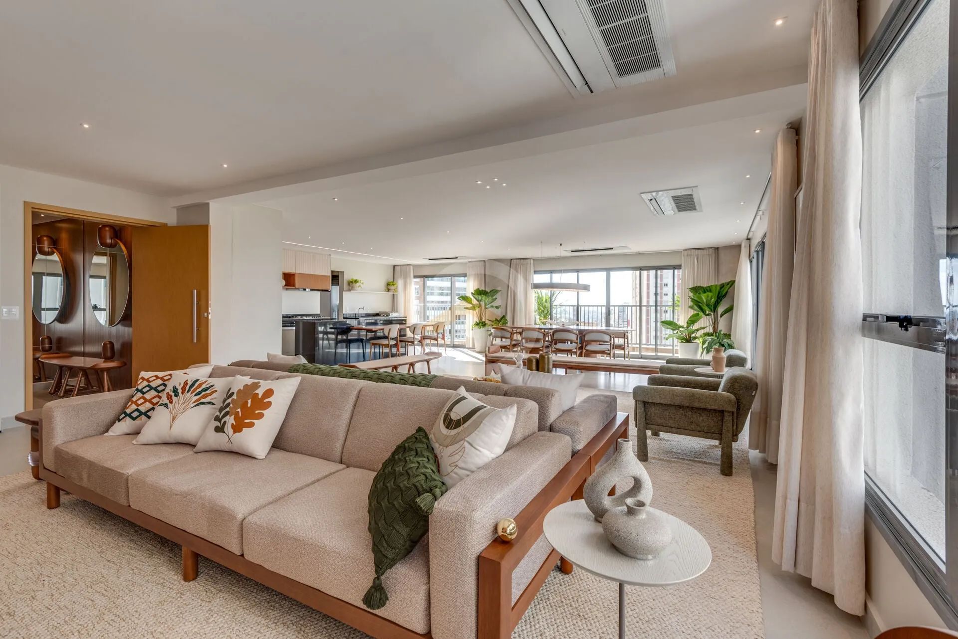 Apartamento 4 suítes Mobiliado e Decorado ,Setor Oeste