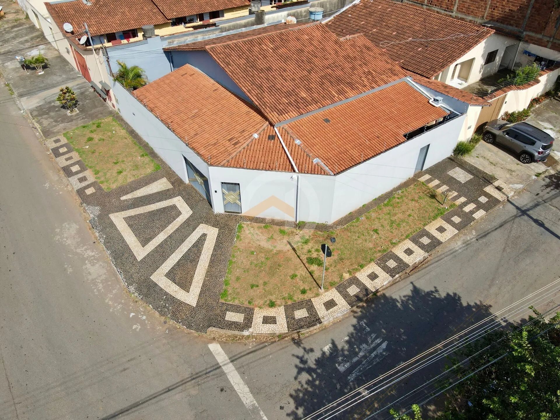 Casa 3 quartos no Parque Amazônia - De esquina - com área de churrasco