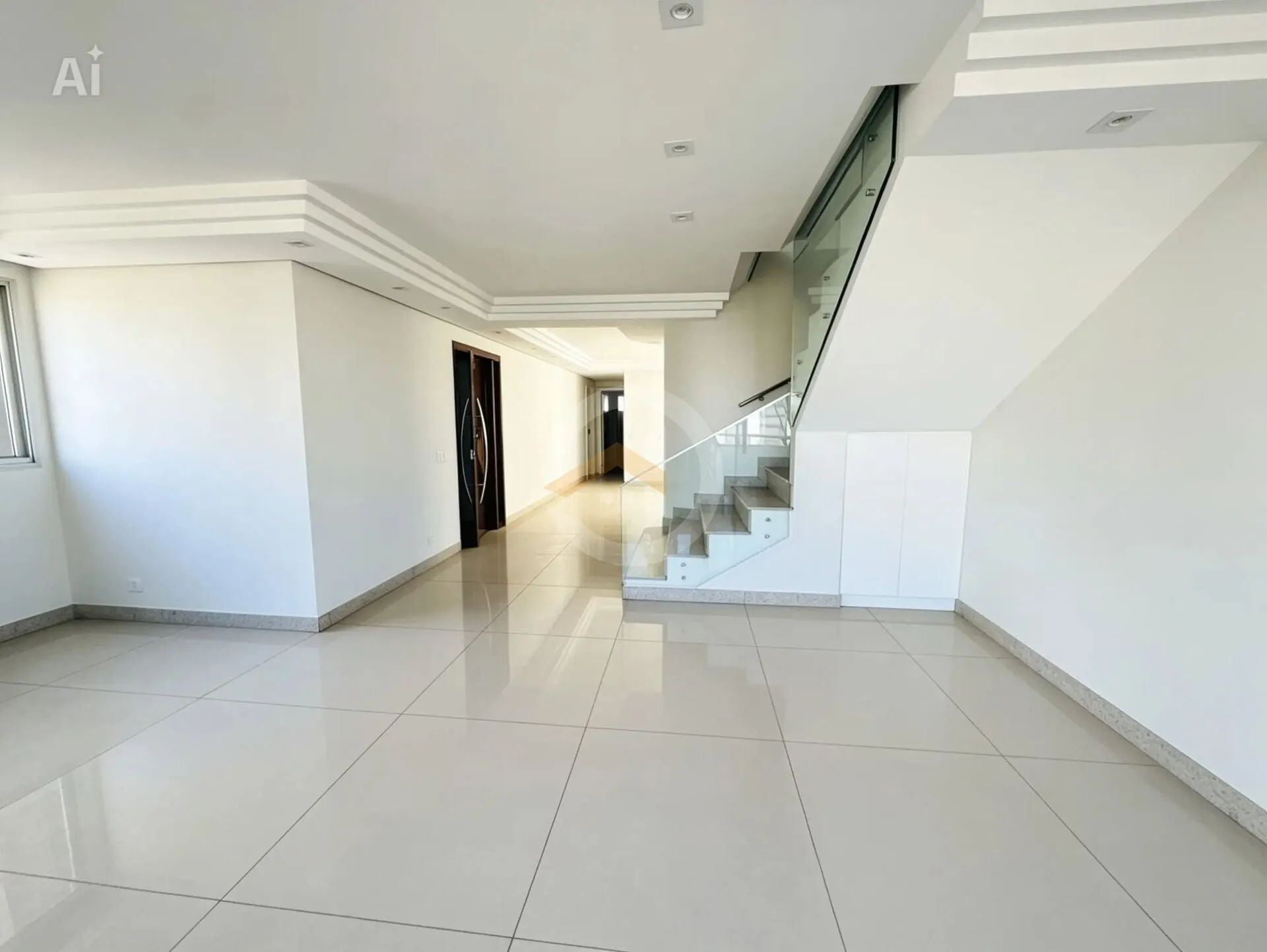 Cobertura Duplex | 283 m² | 4 Quartos | Piscina Privativa | 4 Vagas | Setor Bueno | Goiânia-GO