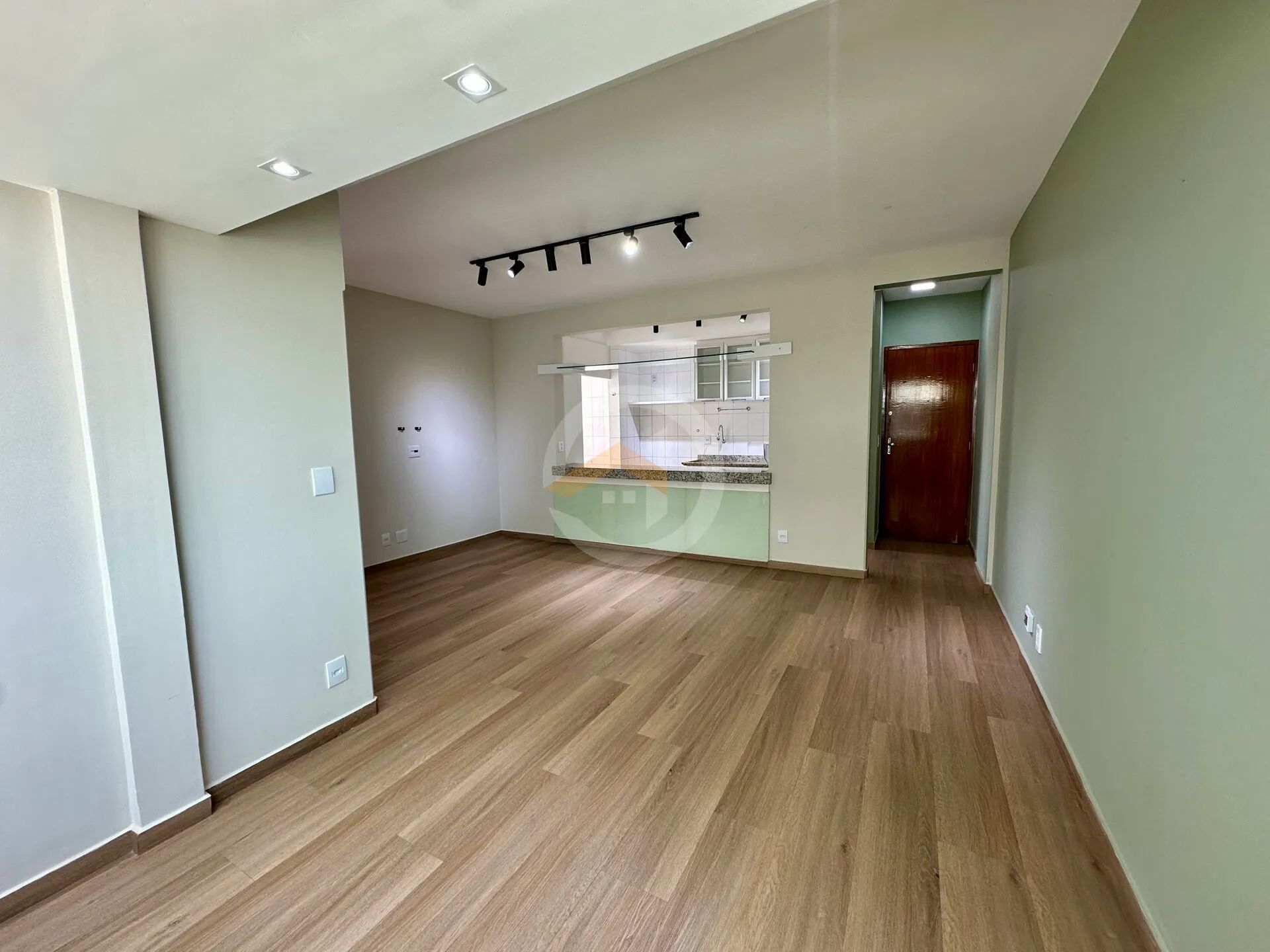 Apartamento 2 Quartos no Setor Faiçalville - Com Armários