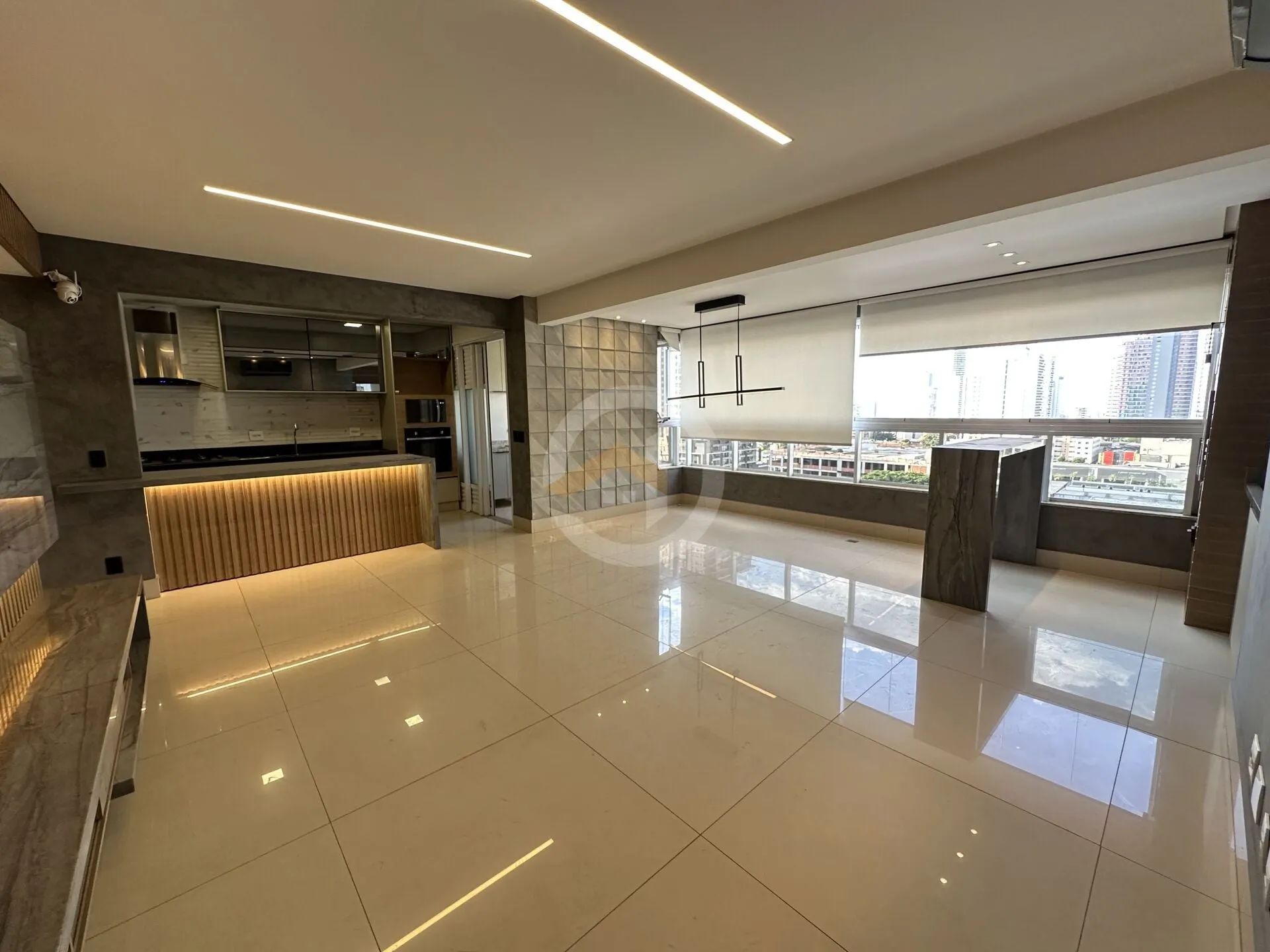 APARTAMENTO COM ARMÁRIOS NO SETOR BUENO
