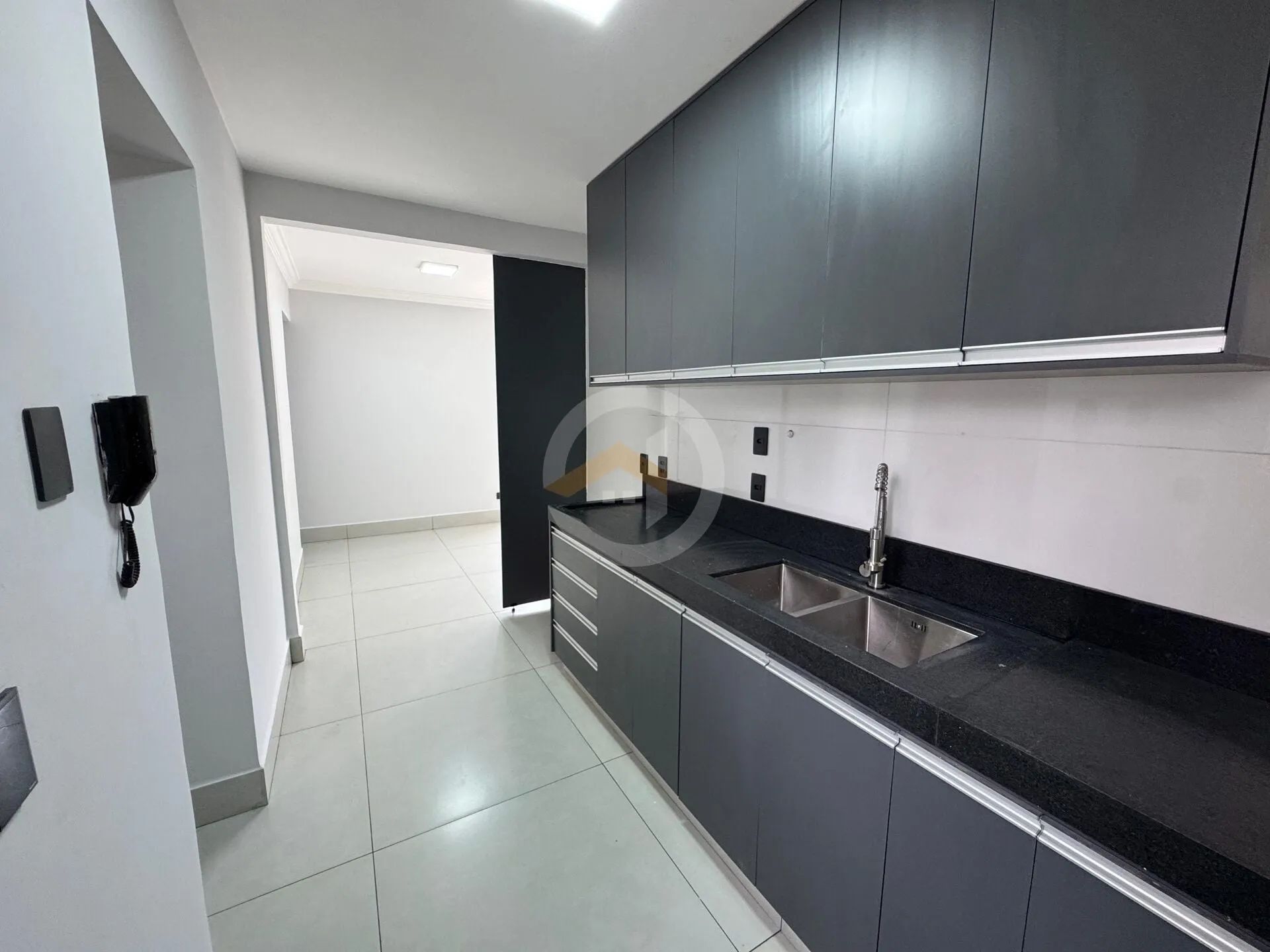 Apartamento à venda no bairro Setor Bela Vista - Goiânia/GO