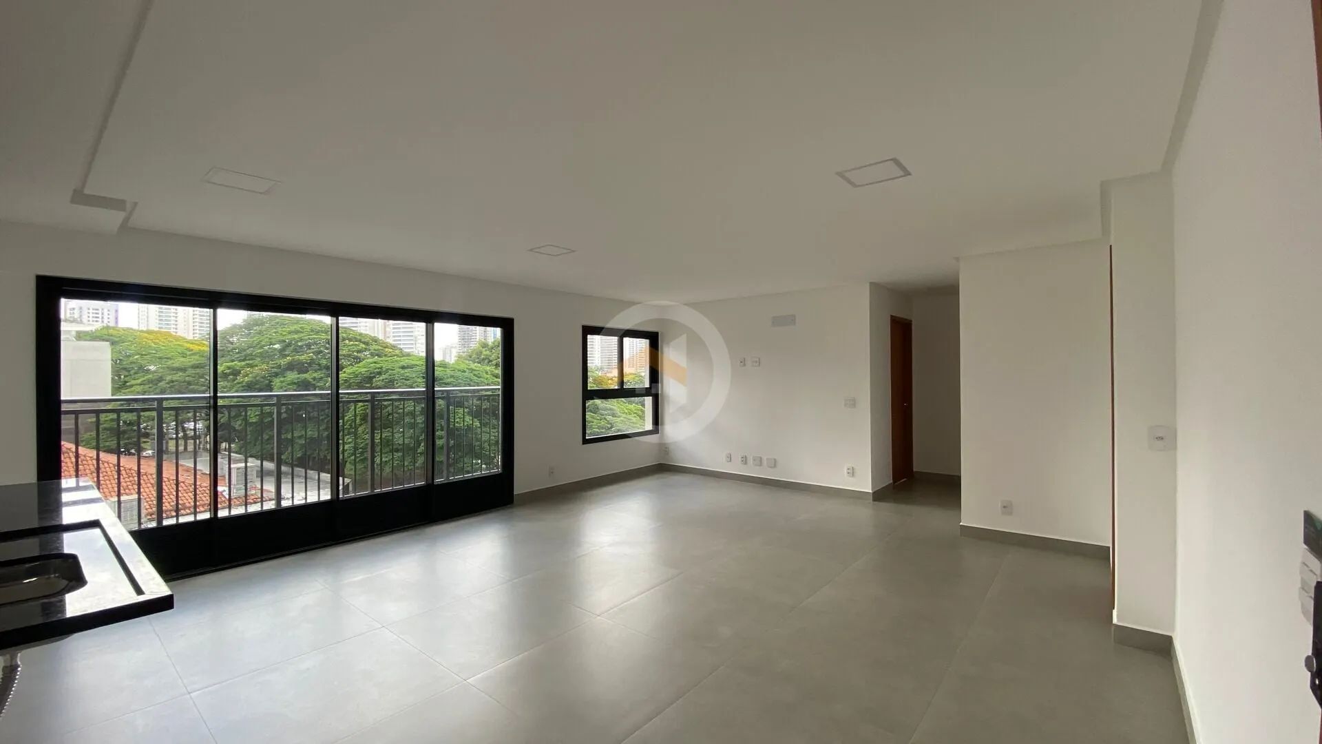 TEMPUS | Unidade 404 | 83m² | 2 Suítes Plenas + Lavabo | Vaga + Escaninho | Setor Marista