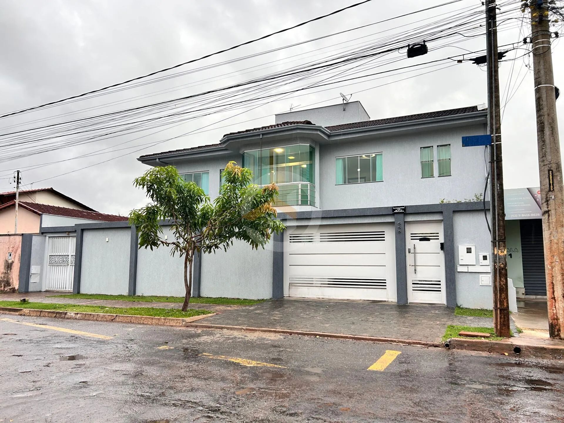Sobrado de 6 quartos de Alto Padrão no Jardim Planalto, Goiânia/GO