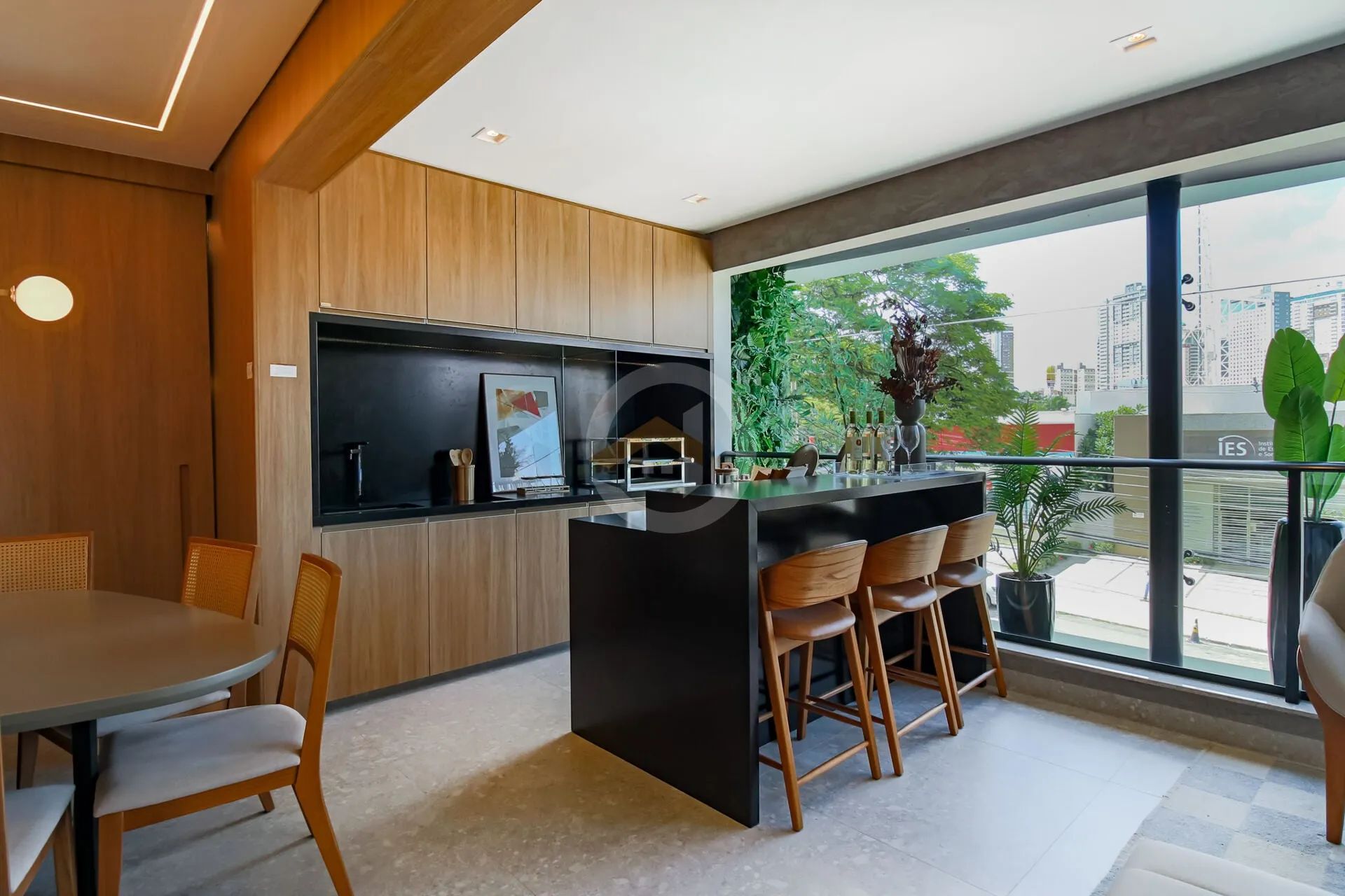 Apartamento 3 suítes plenas, 171 m² Setor Bueno