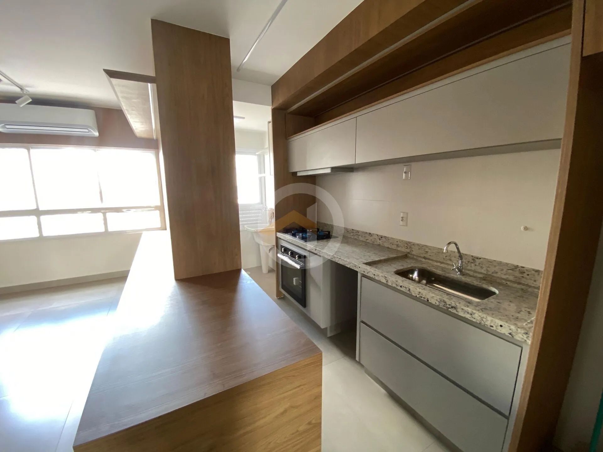 Apartamento com 3 suítes Mobiliado e Decorado ,Setor Central, Goiânia/GO