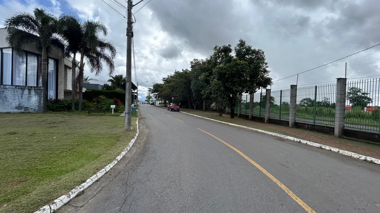Lote Plano à Venda, 601m2, Condomínio do Lago