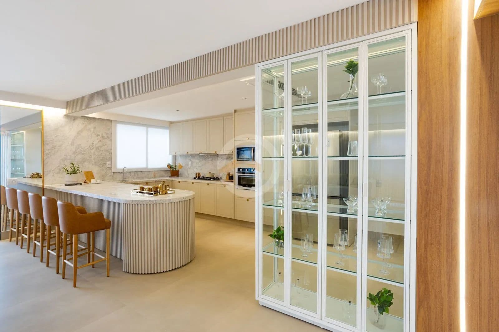 Apartamento 3 suítes, Mobiliado e Decorado no Setor Marista
