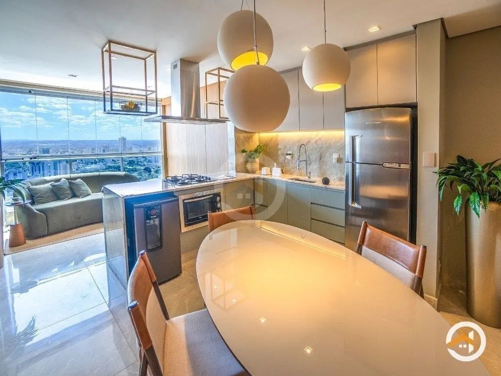 Apartamento com 3 suítes, Mobiliado e decorado, ao lado do Lago das Rosas