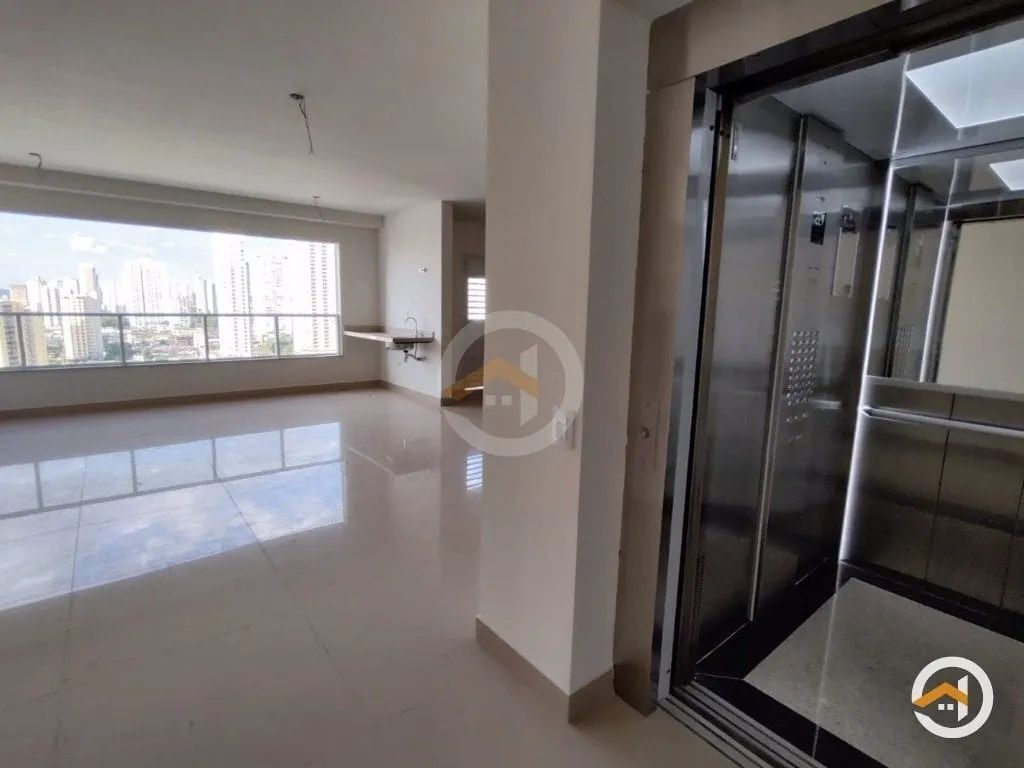 Apartamento de 3 Suítes no Setor Bueno com Varanda Gourmet e Lazer Completo!