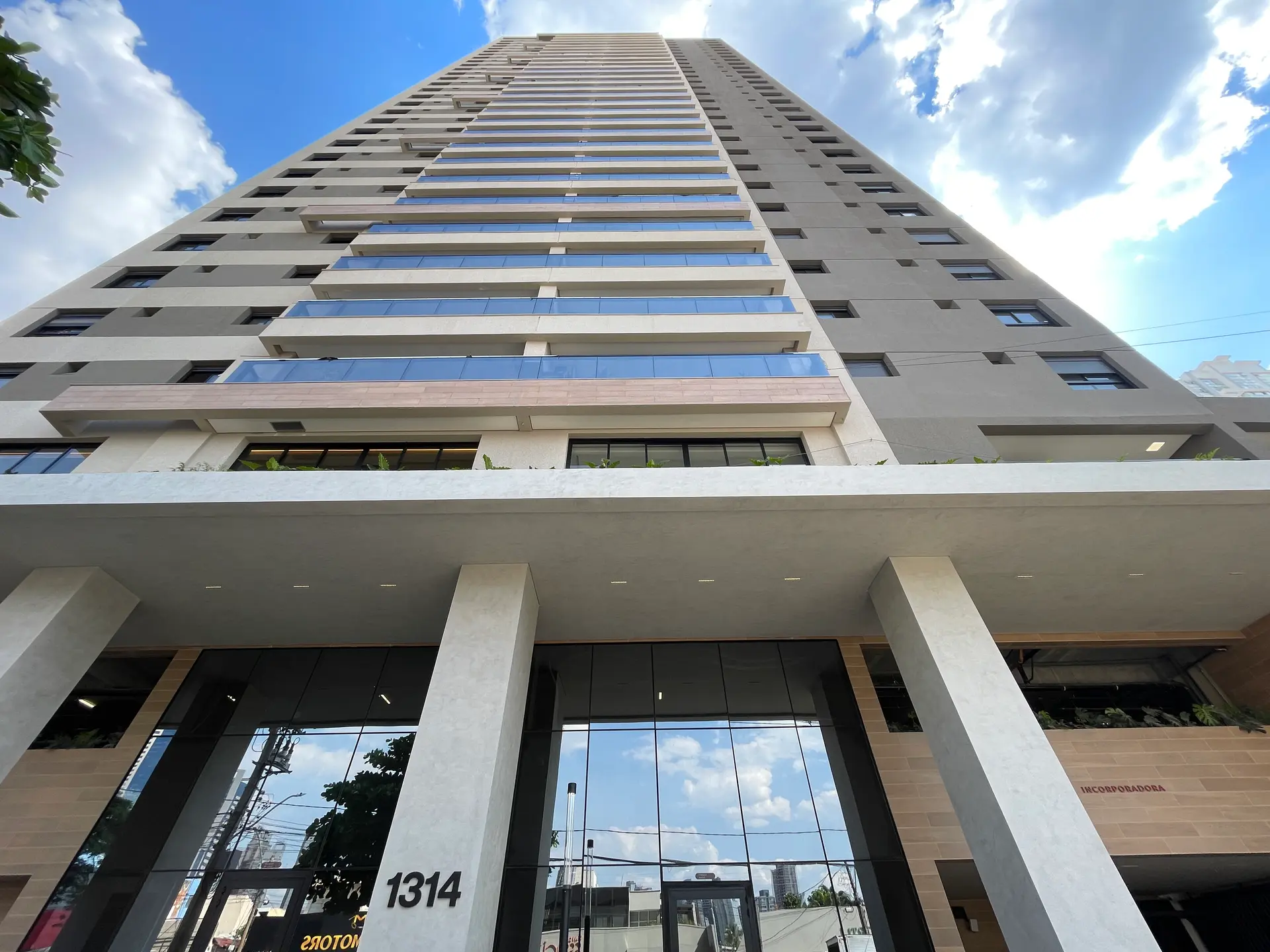 Apartamento de 3 Quartos no Setor bueno com varanda Gourmet