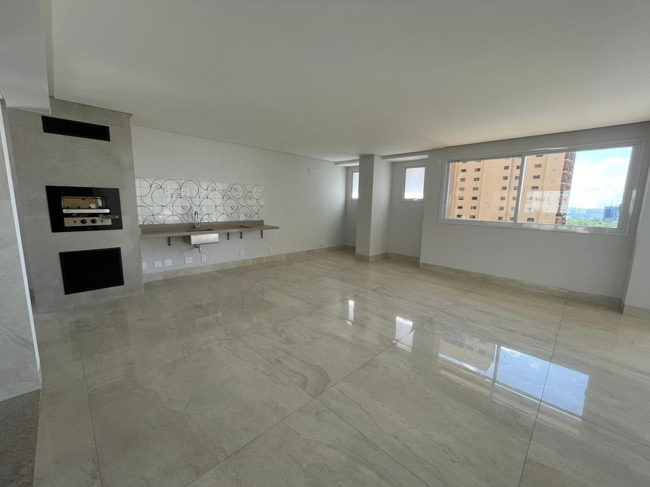 Apartamento 4 suítes 360 m² no Jardim Goiás Goiânia