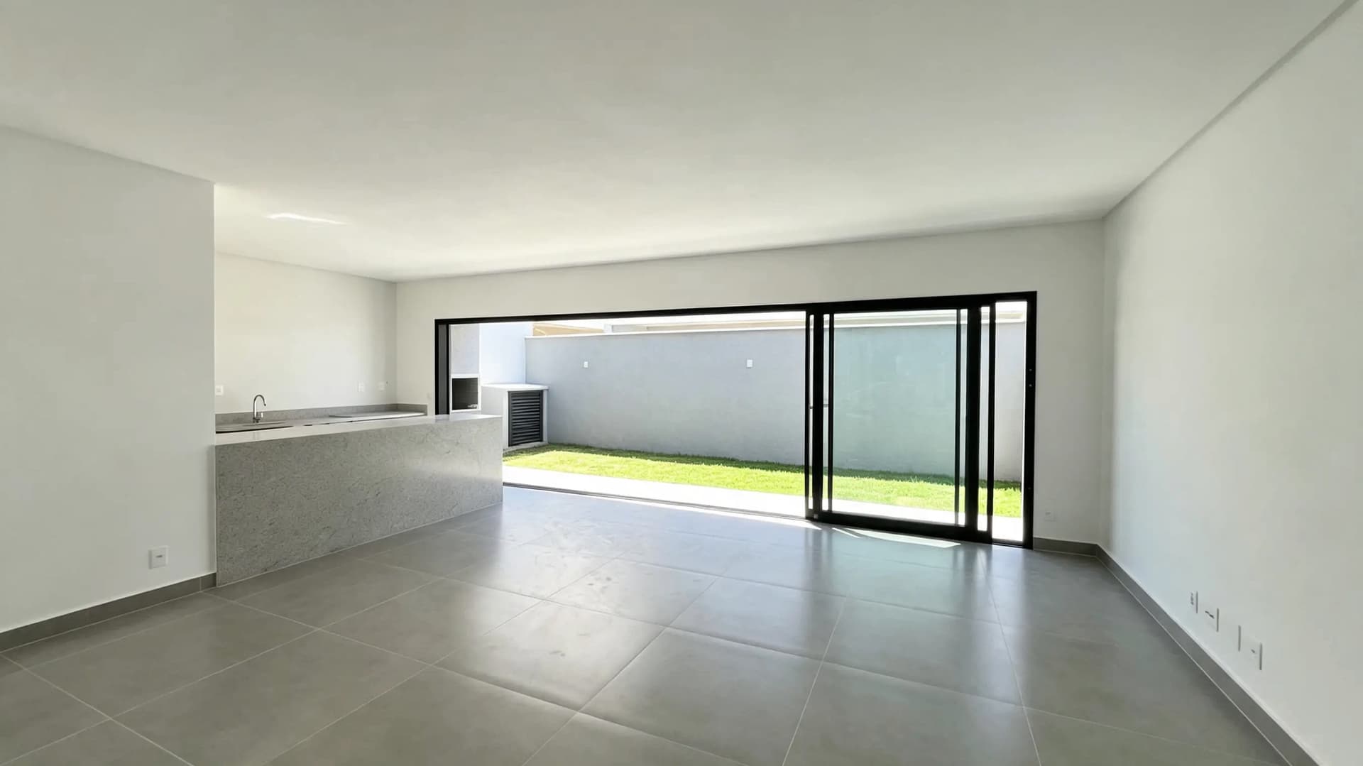 Sobrado Á Venda | 3 Quartos Suítes | Mobiliado | 179M² | Setor Faiçalville | Goiânia - GO