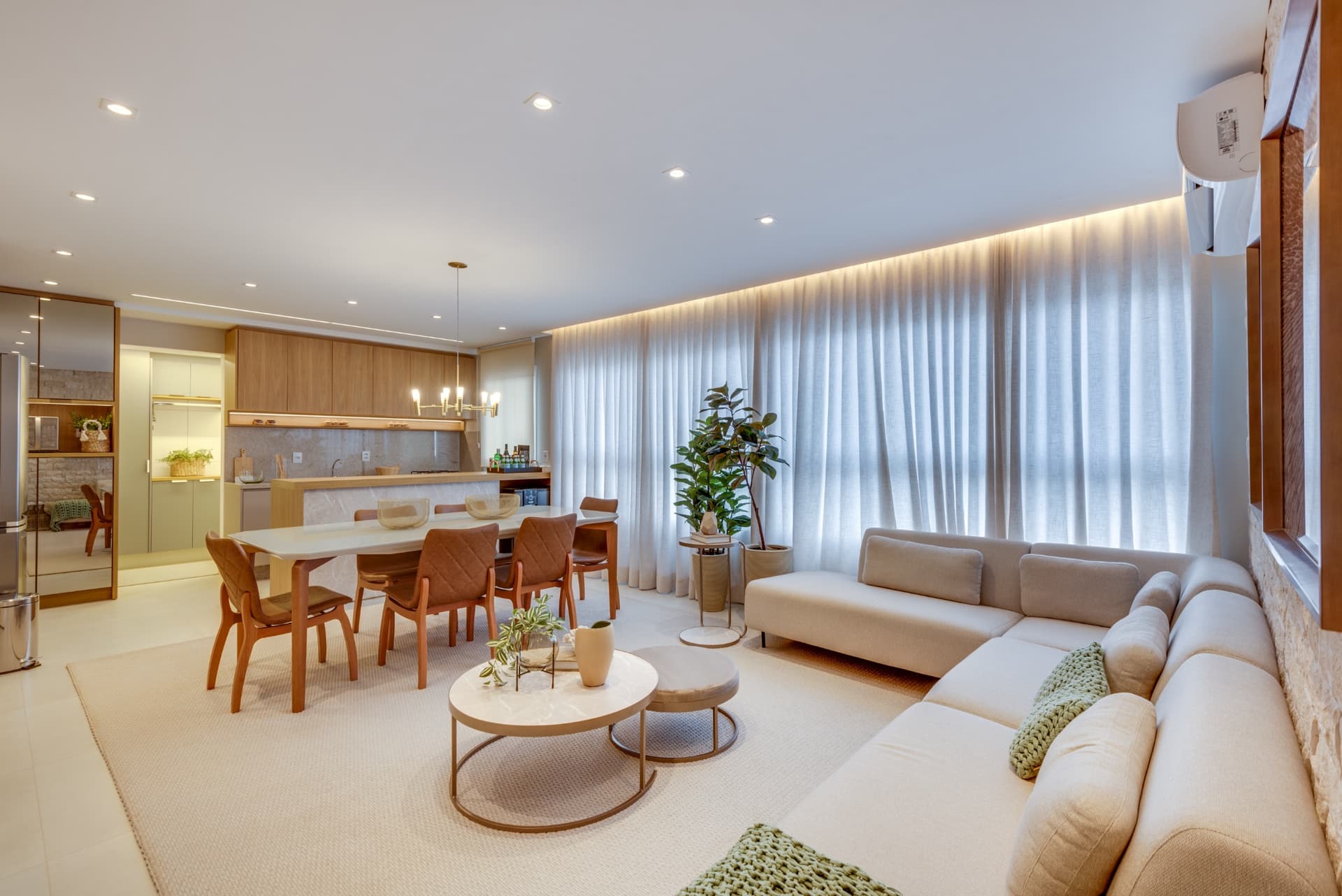 Apartamento 2q com suite em frente ao Parque da Serrinha
